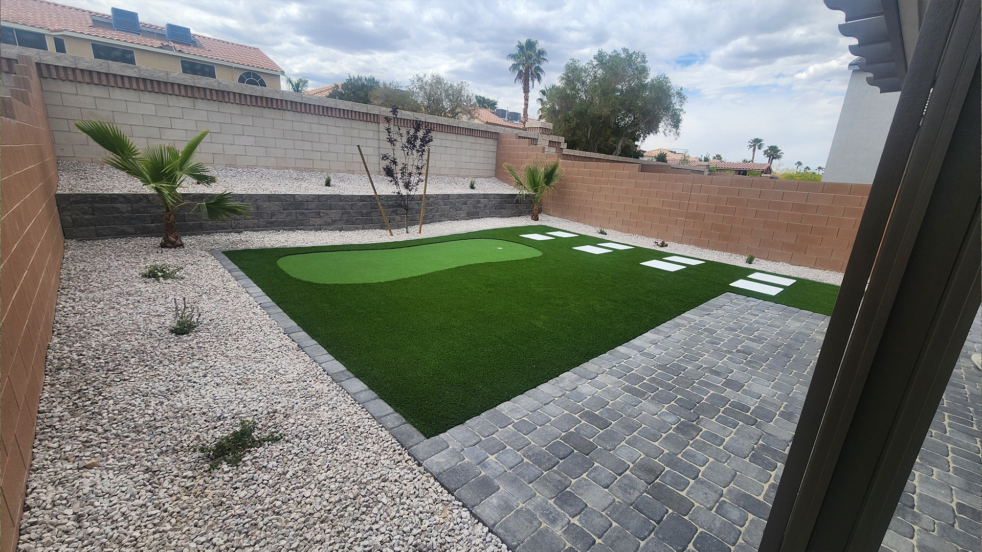 Welcome to Las Vegas Lawn Care & Landscaping